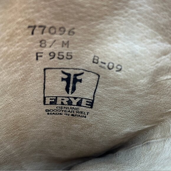 FRYE Riding Boots Distressed leather Vintage 8M brown western boots - Picture 2 of 4